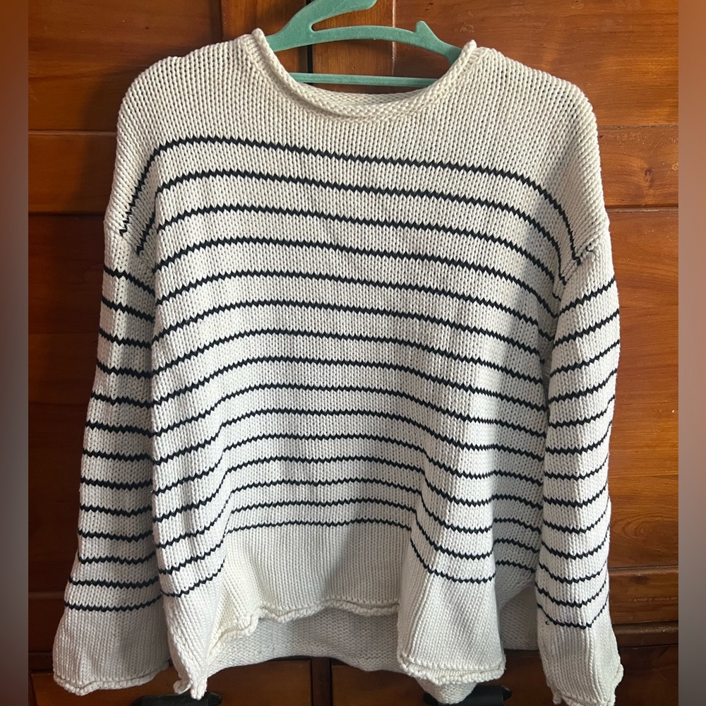 Zara navy and white striped sweater size M